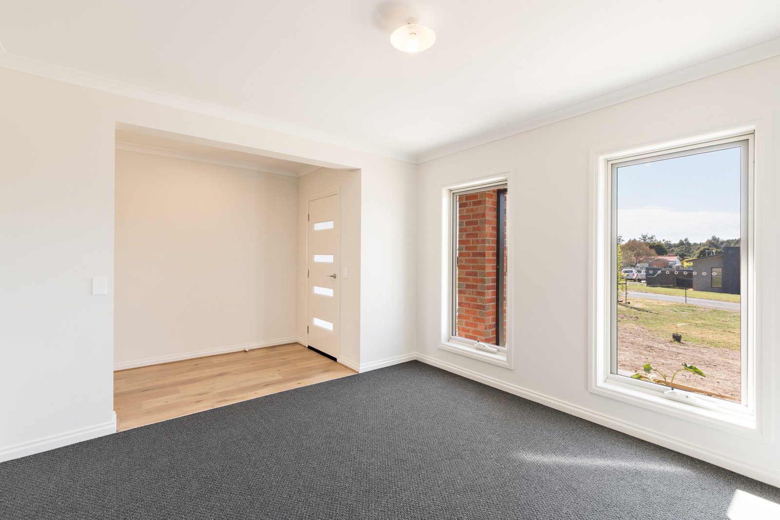Gallery: 32 Livingstone Street