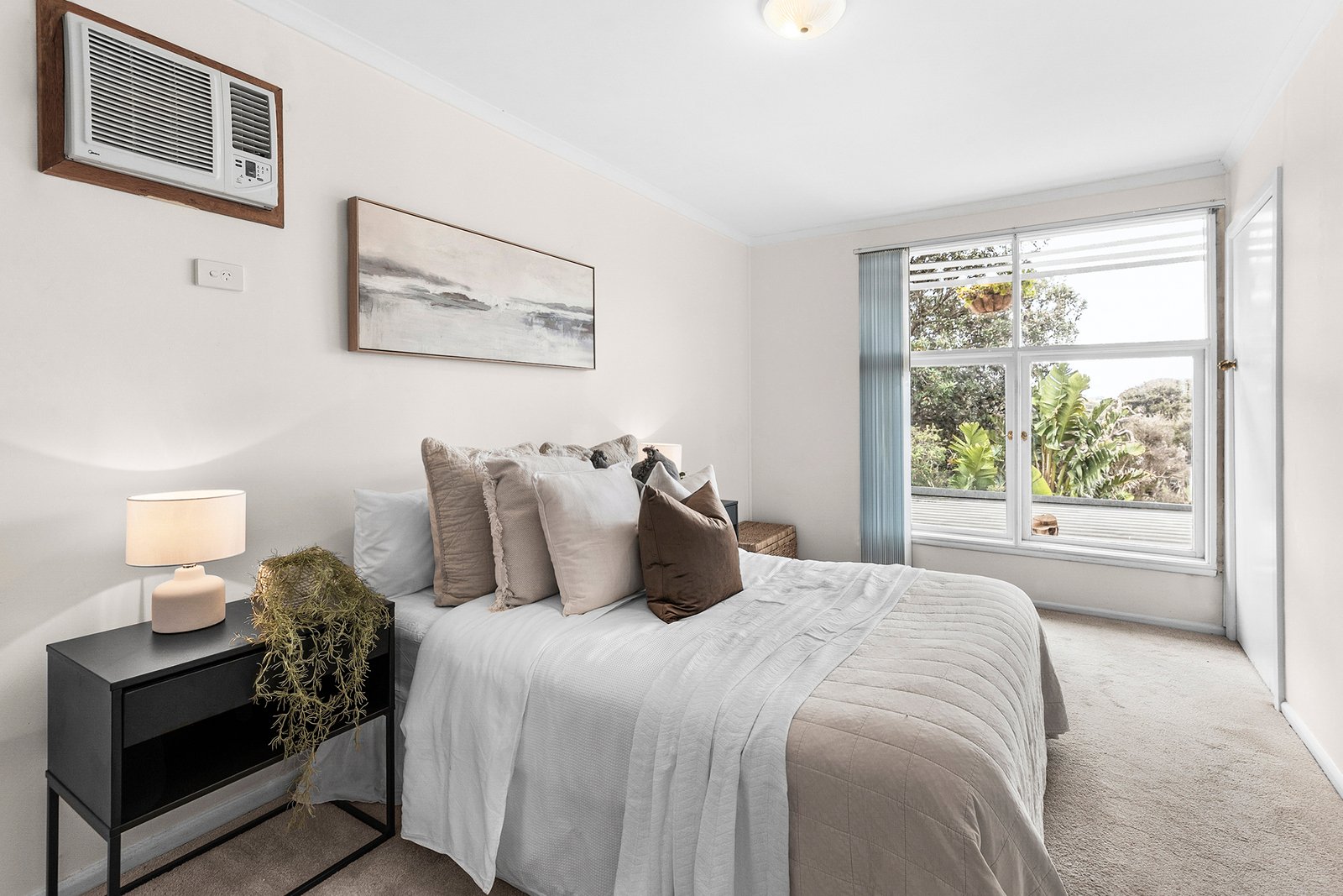 Real Estate and Property in 32 Lockington Crescent, Point Lonsdale, VIC