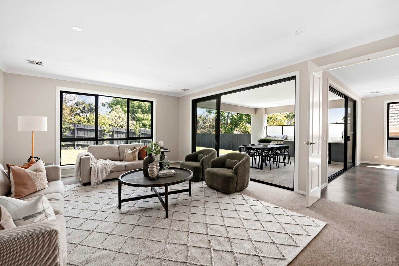 Real Estate and Property in 32 Longview Road, Balwyn North, VIC