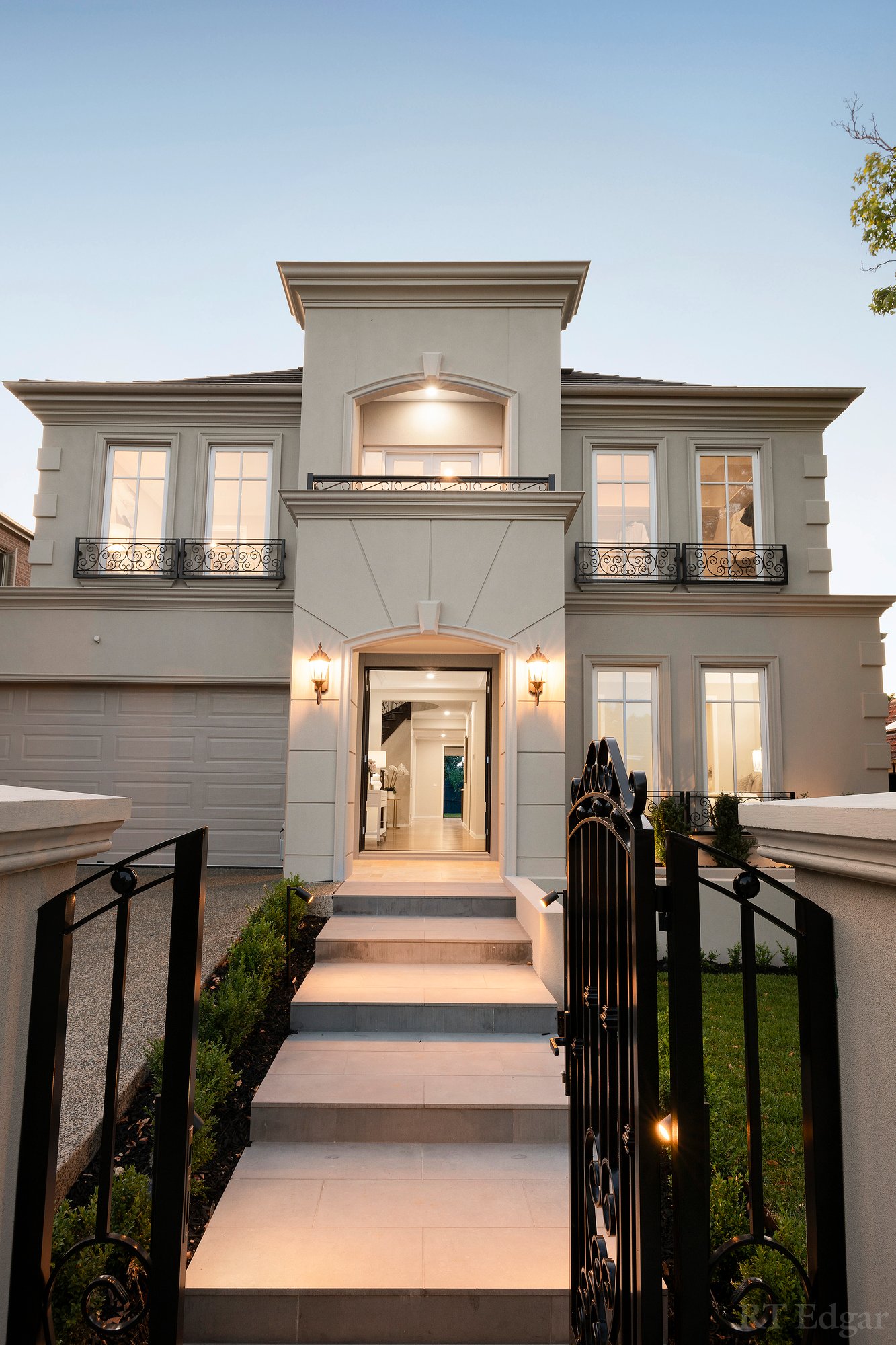 Real Estate and Property in 32 Longview Road, Balwyn North, VIC