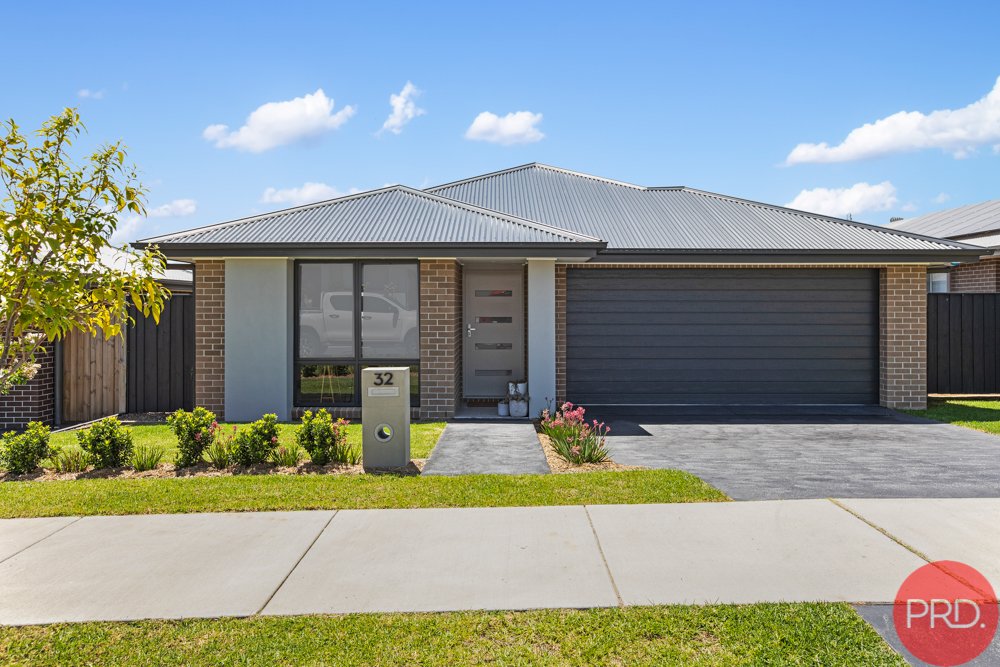 32 Lorikeet Street ABERGLASSLYN 4