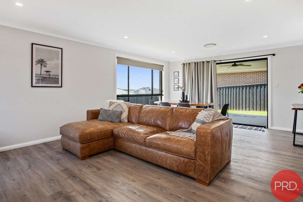 32 Lorikeet Street ABERGLASSLYN 8