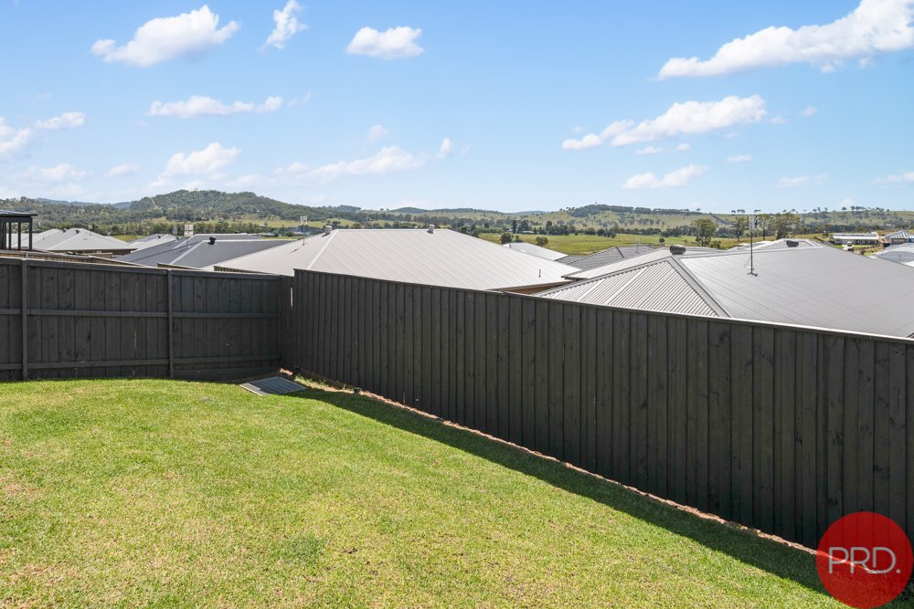 32 Lorikeet Street ABERGLASSLYN 20