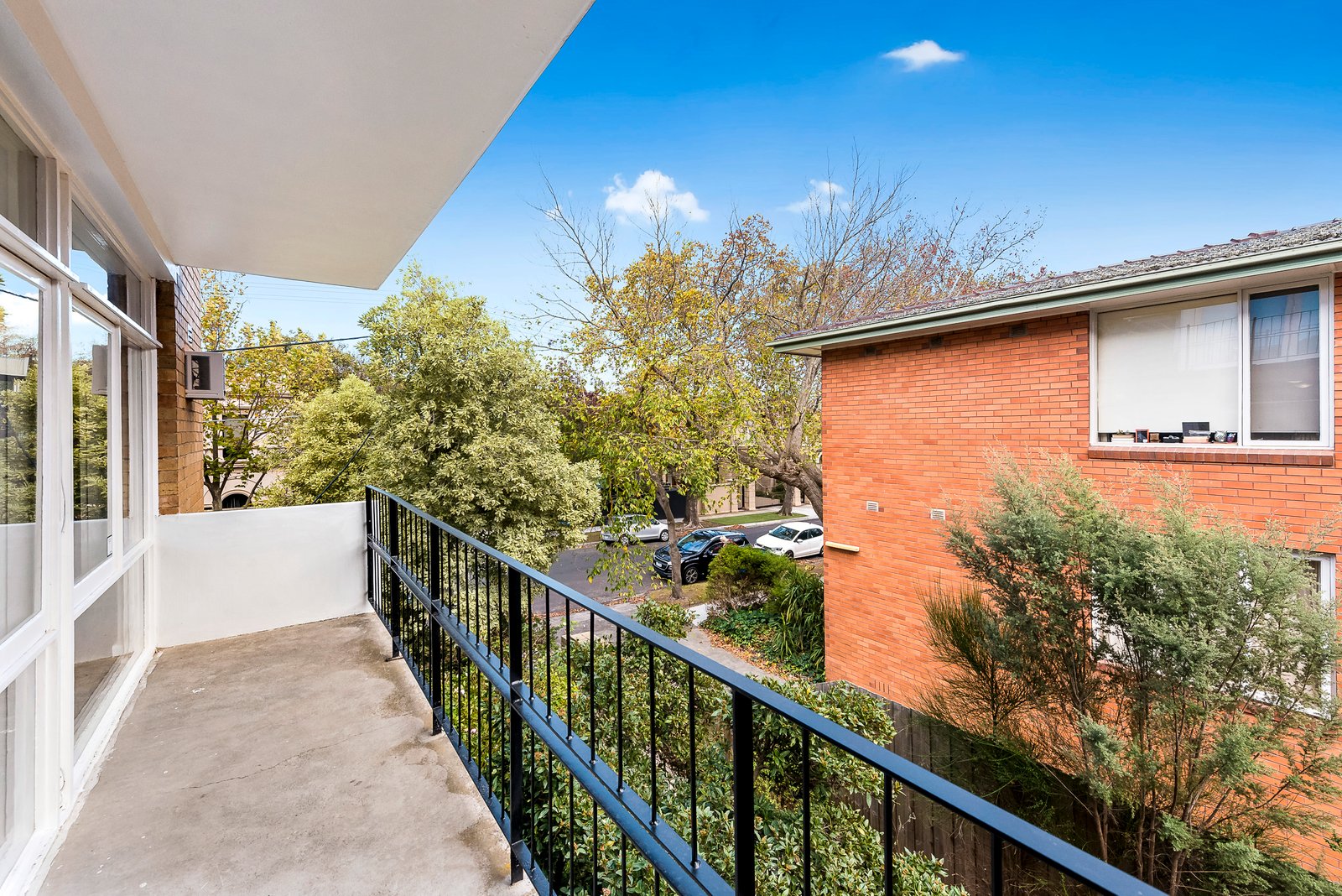 Real Estate and Property in 3/2 Maple Grove, Toorak, VIC