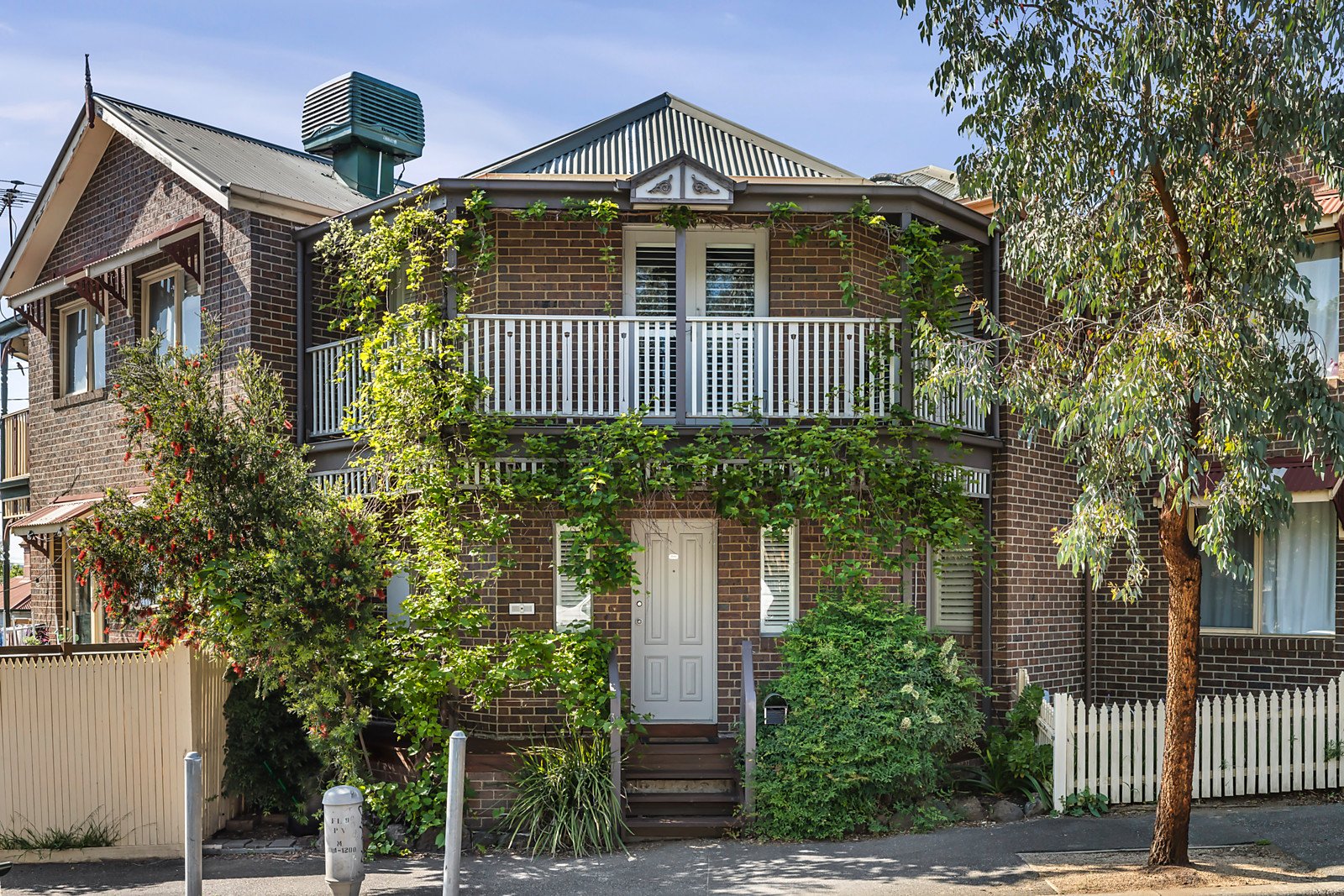 3/2 McCracken Street, Kensington VIC 3031