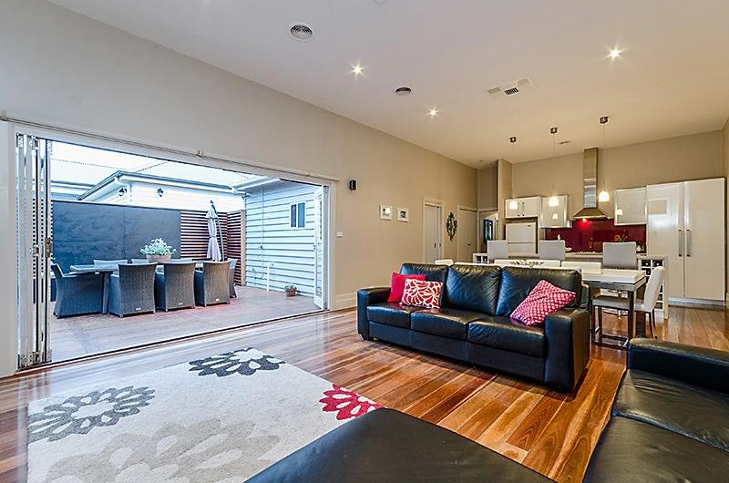 Gallery: 32 McDougall Street