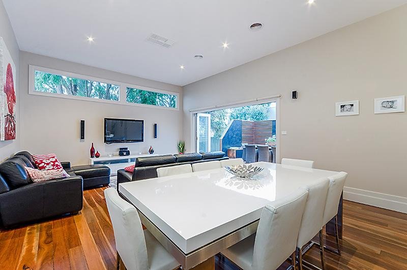 Gallery: 32 McDougall Street
