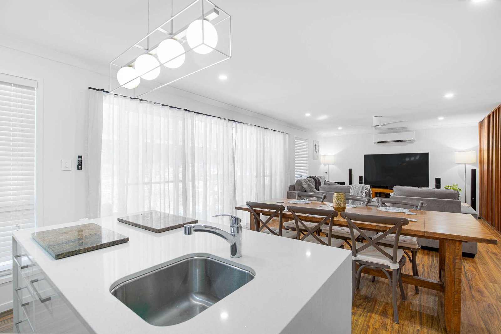 32 Mcgills Road KUTTABUL 8