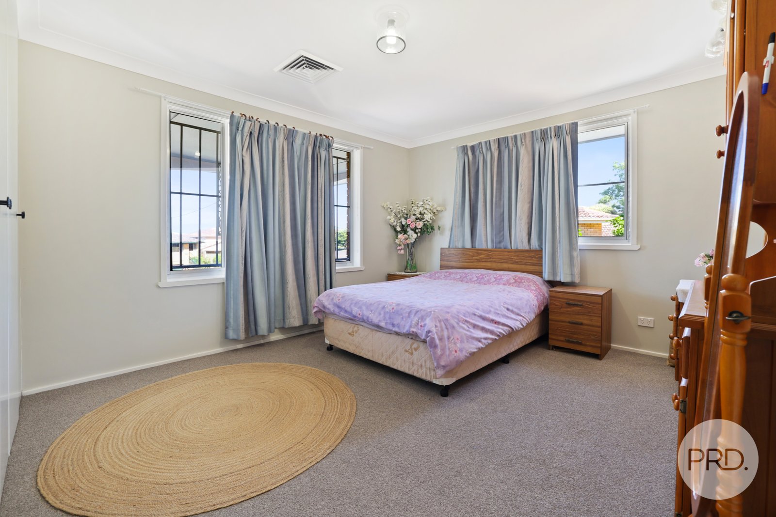 32 McRae Street TAMWORTH 11