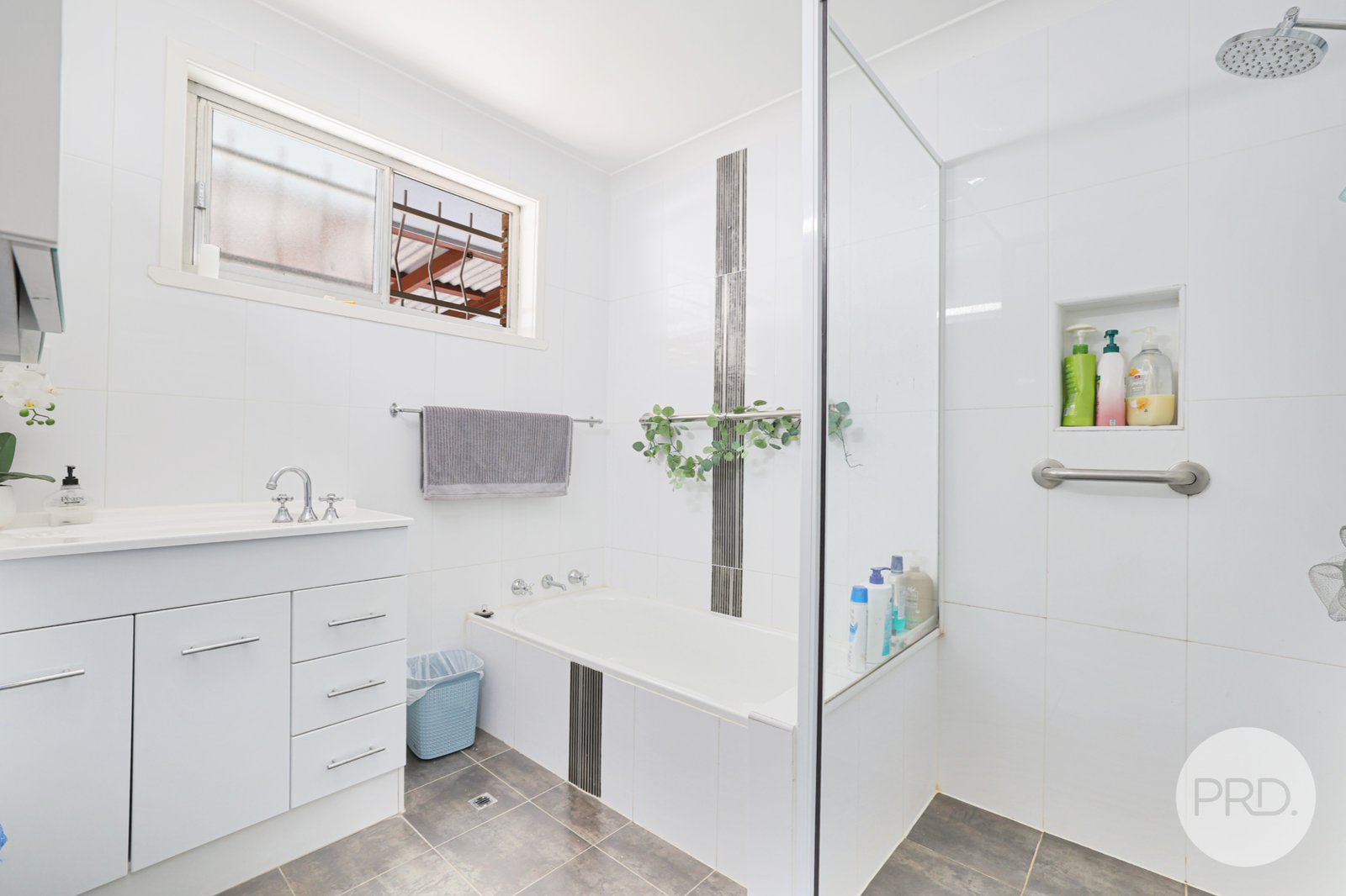 32 McRae Street TAMWORTH 14