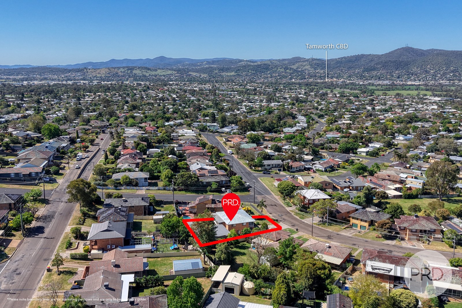 32 McRae Street TAMWORTH 23