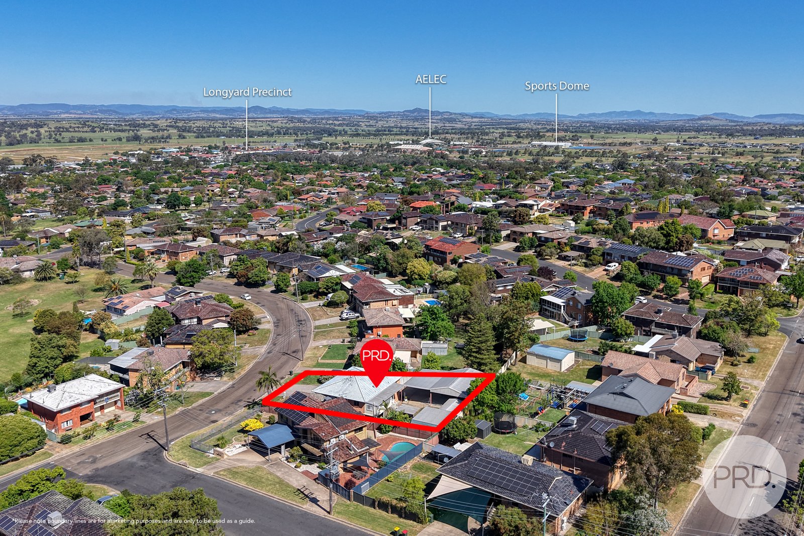 32 McRae Street TAMWORTH 25