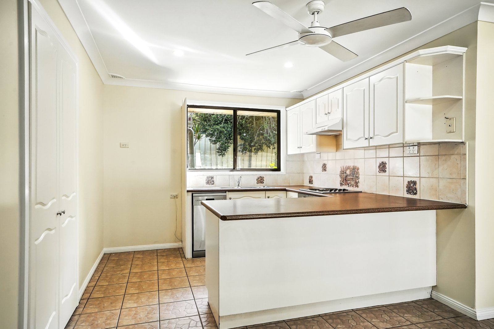 32 Mellfell Rd  Cranebrook 2