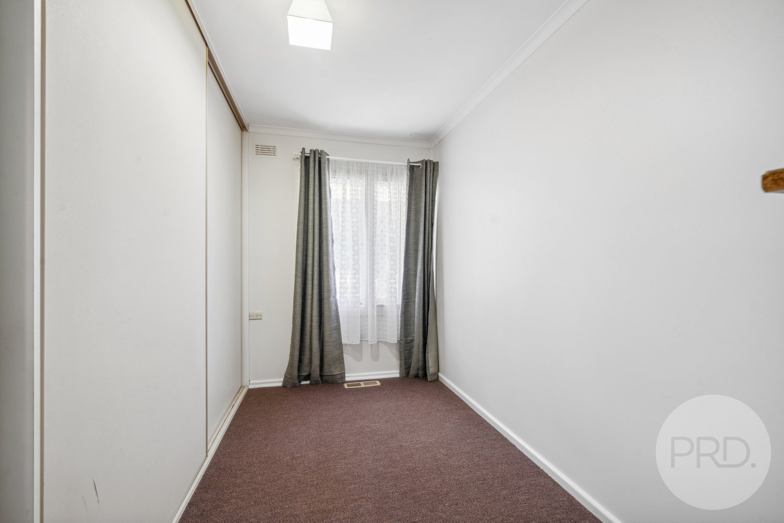 32 Menzies Avenue KOORINGAL 4