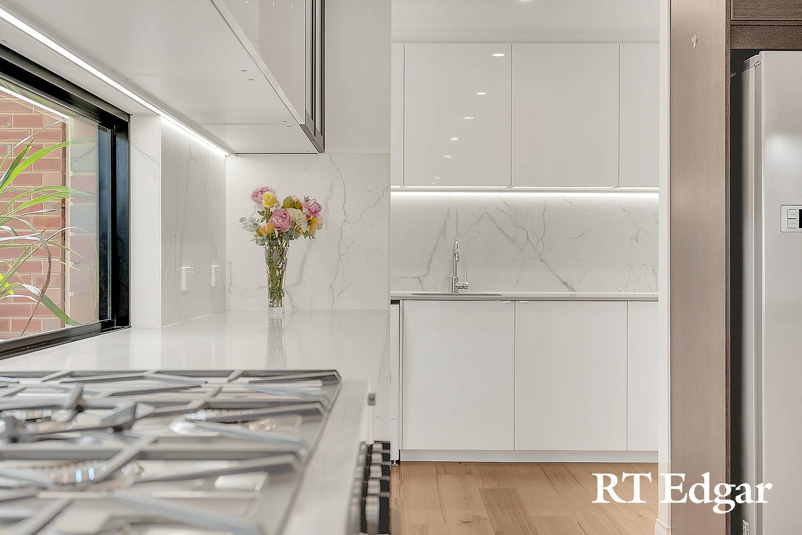 Real Estate and Property in 32 Metcalfe Drive, Romsey, VIC