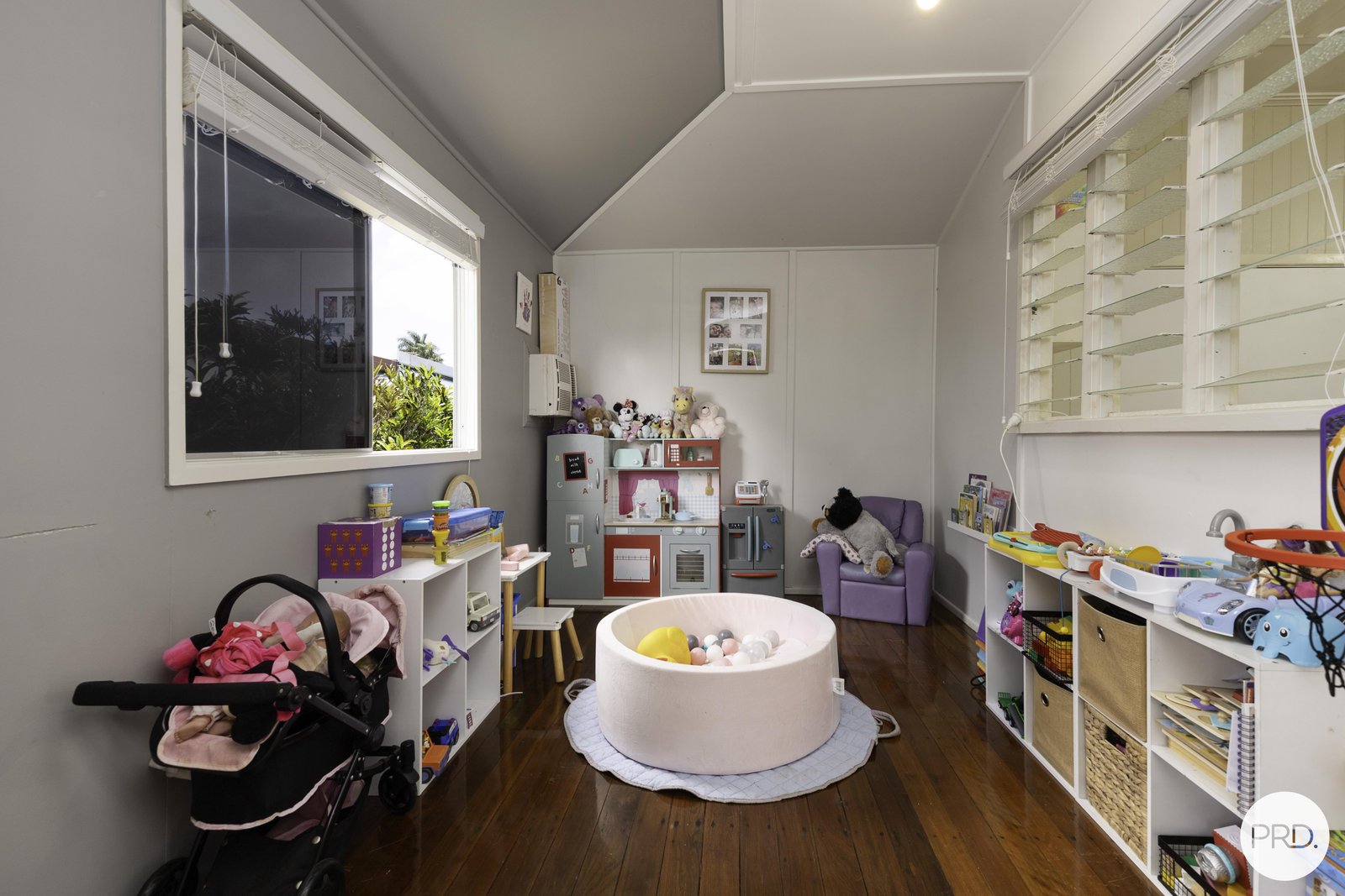32 Milne Lane WEST MACKAY 11