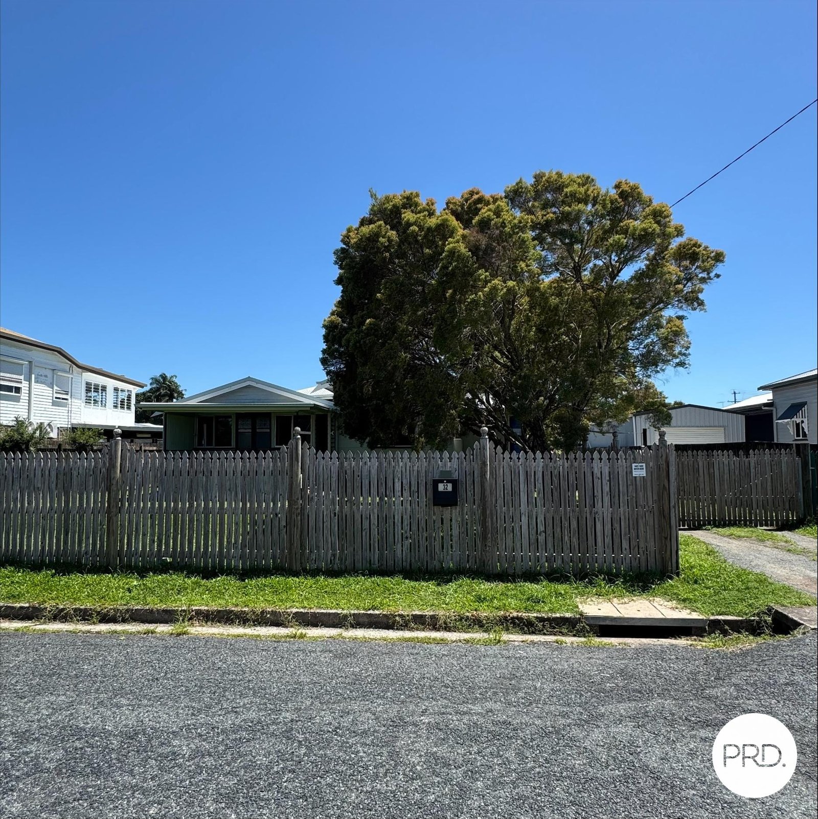 32 Milne Lane WEST MACKAY 21