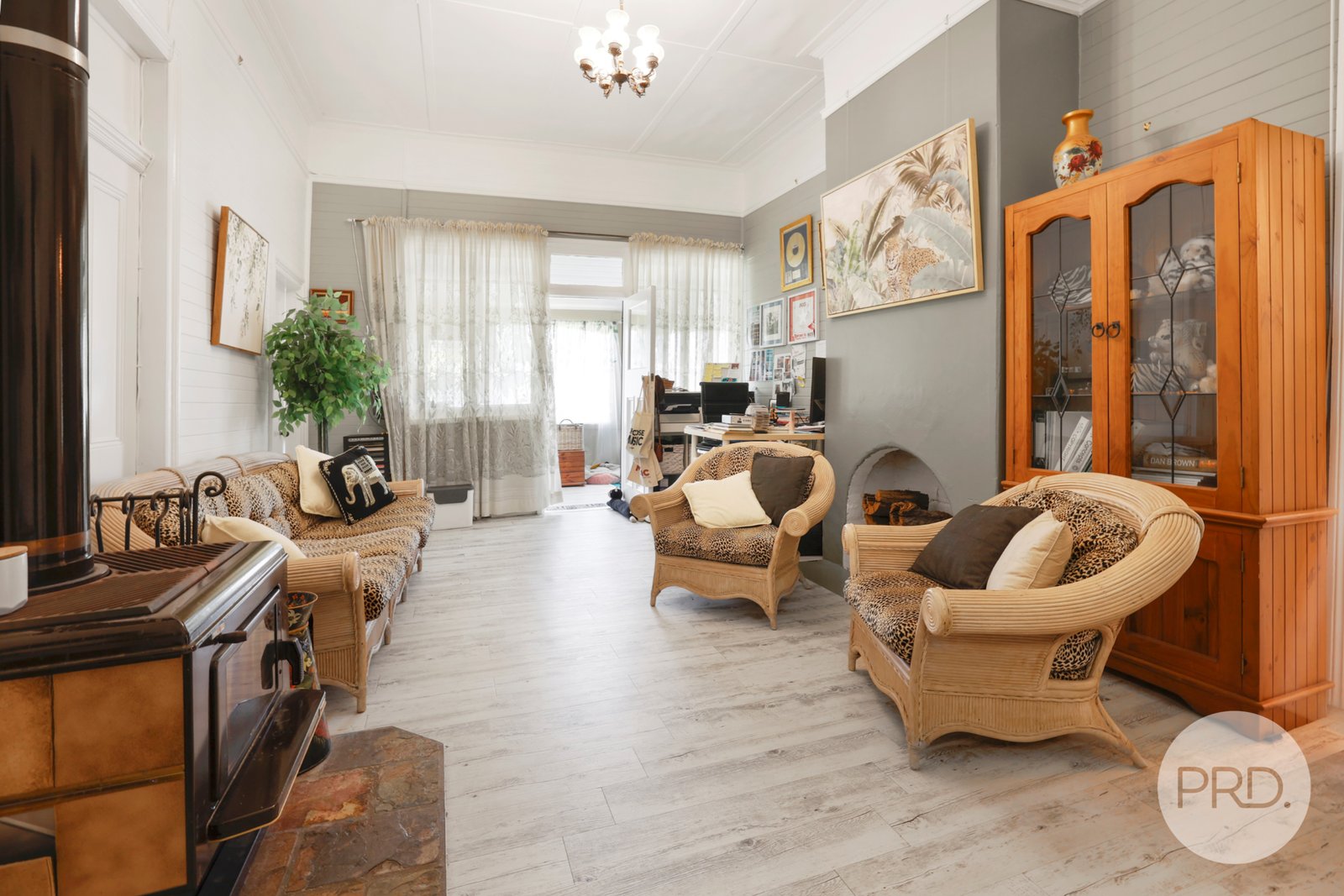 32 Milner Parade QUIRINDI 11