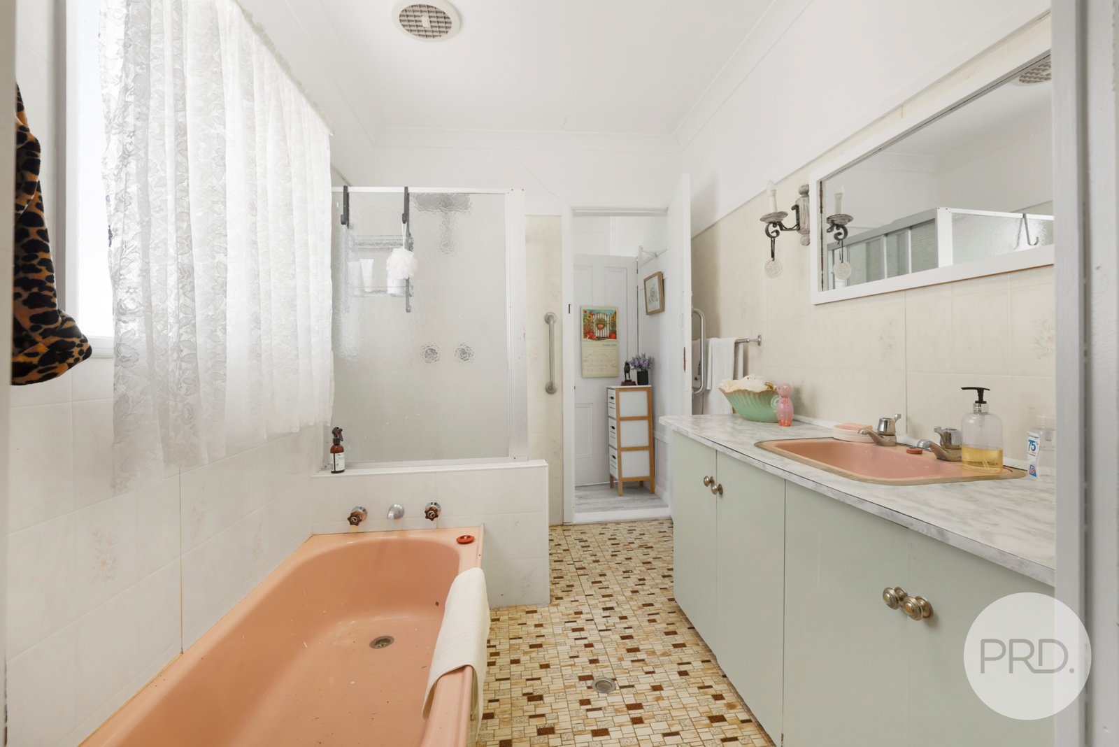 32 Milner Parade QUIRINDI 12