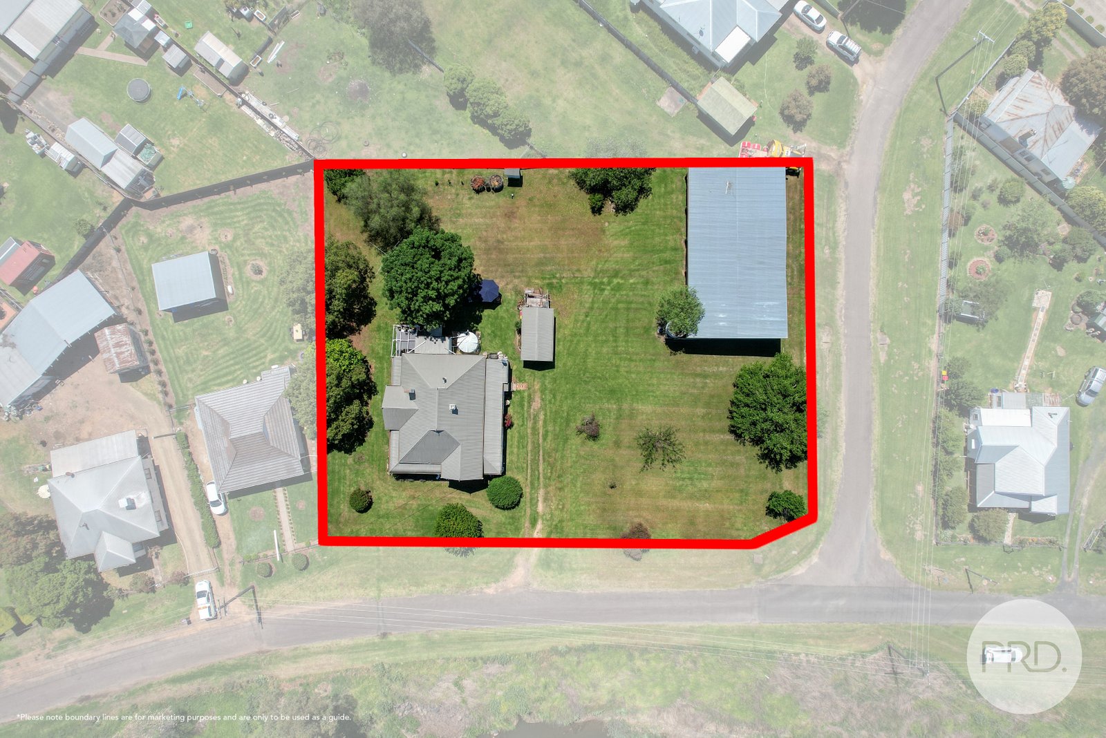 32 Milner Parade QUIRINDI 26