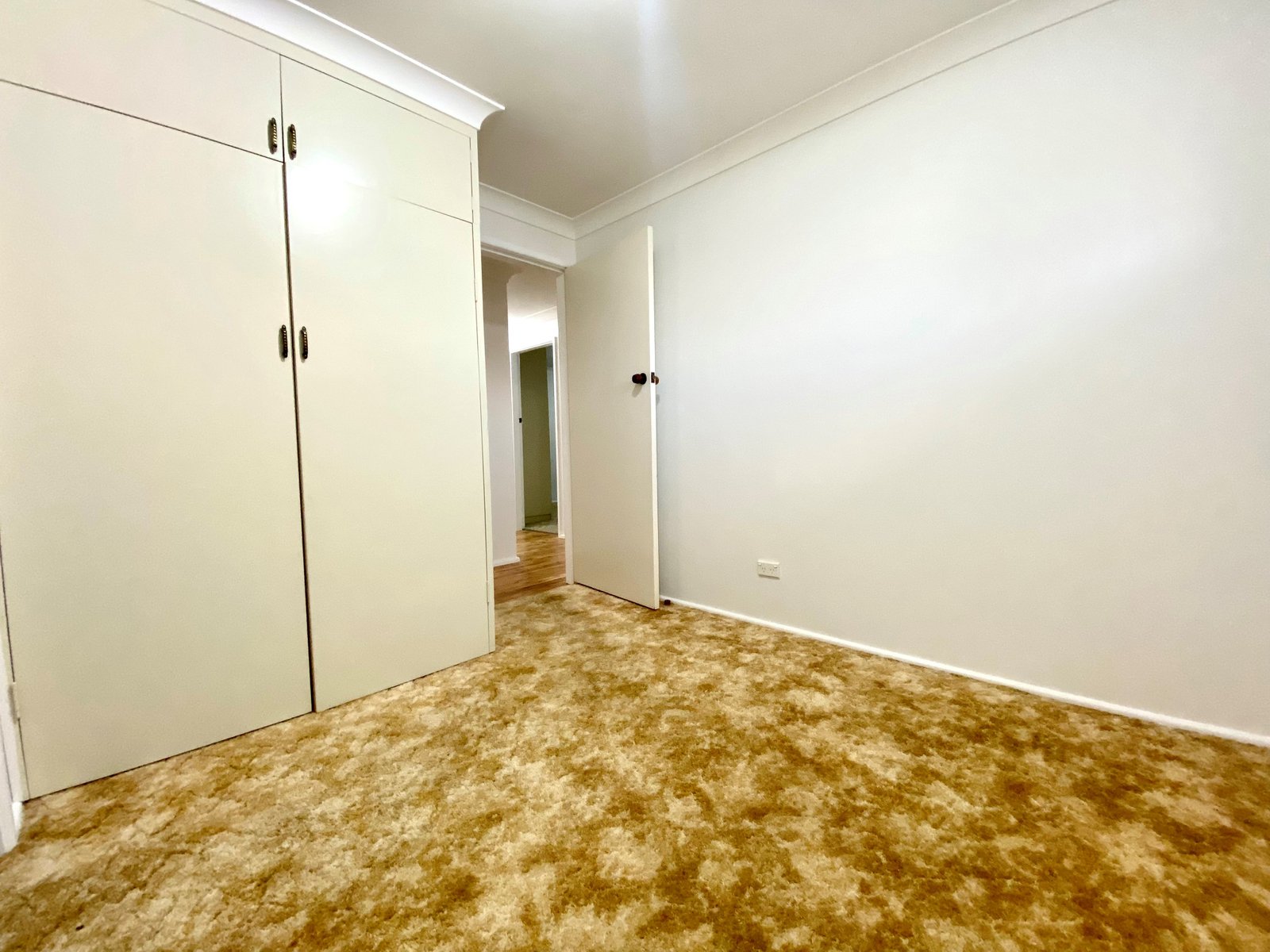 32 Minnamurra Crescent TAMWORTH 7