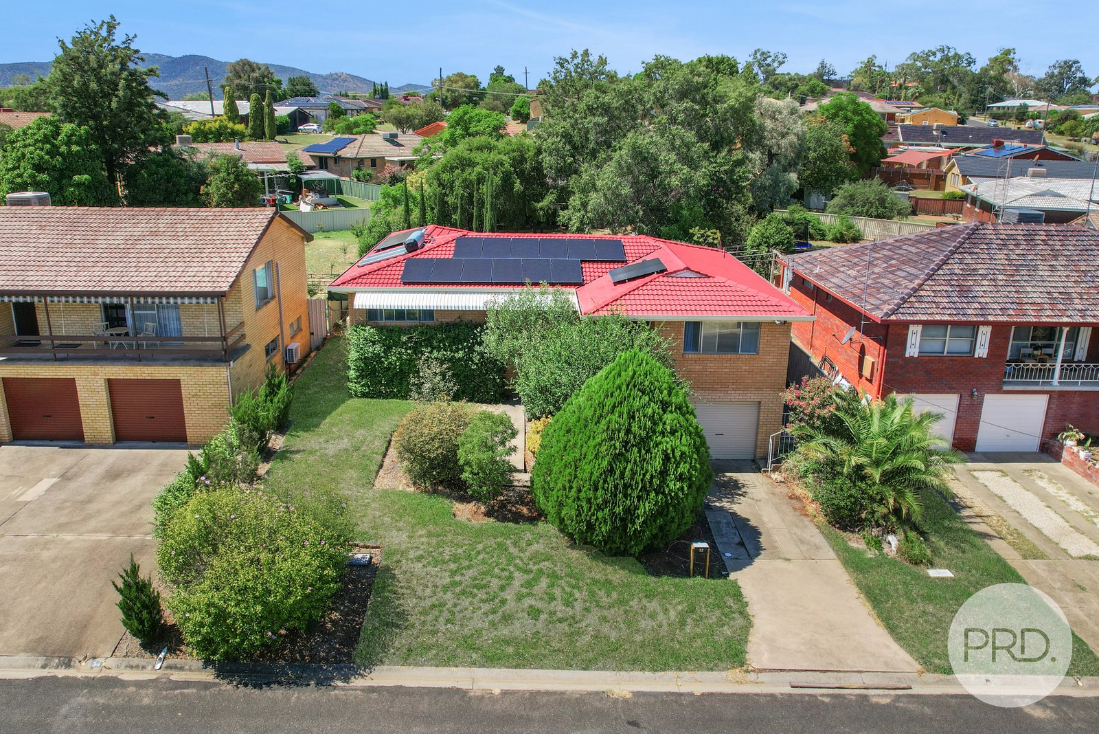 32 Minnamurra Crescent TAMWORTH 1