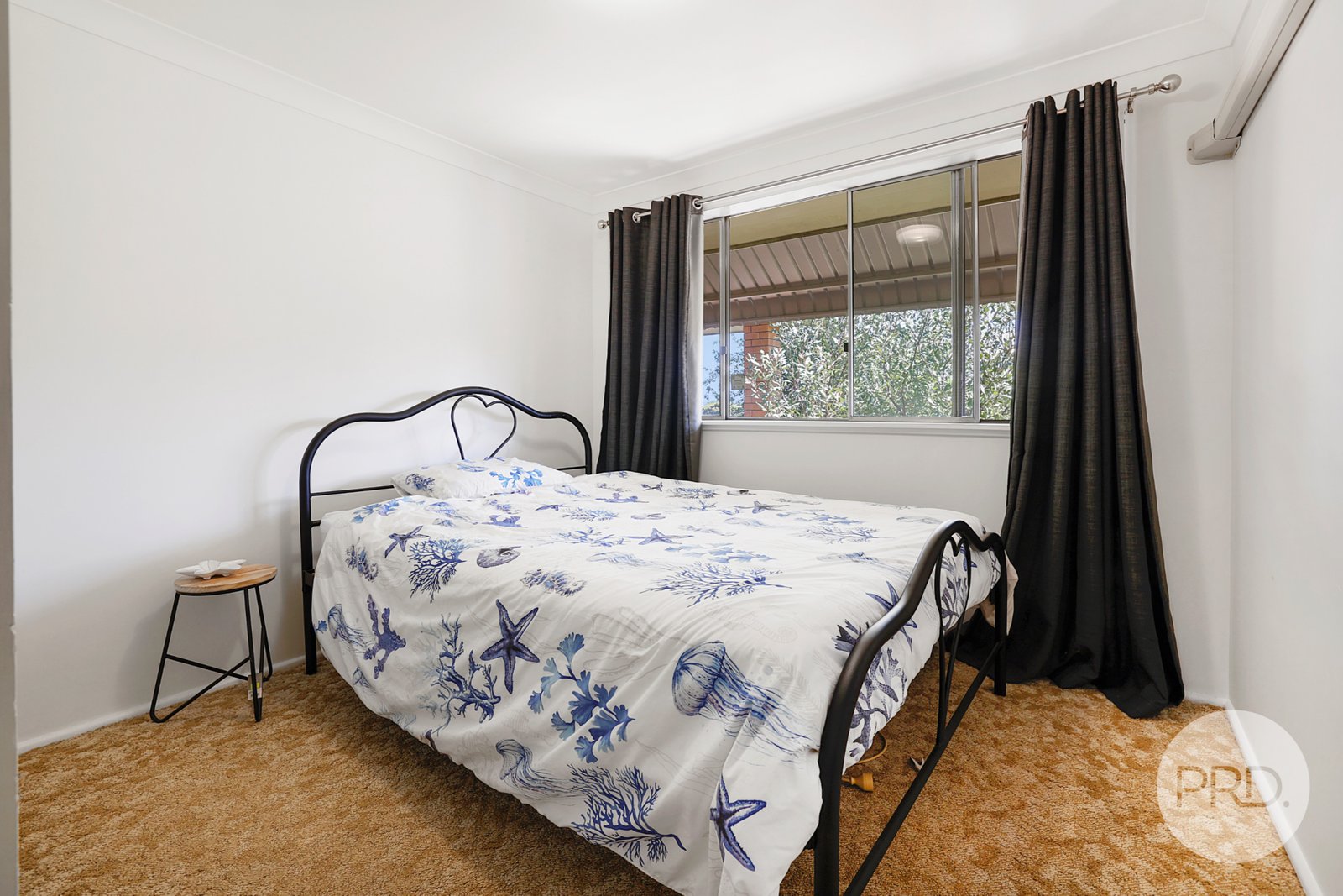 32 Minnamurra Crescent TAMWORTH 7