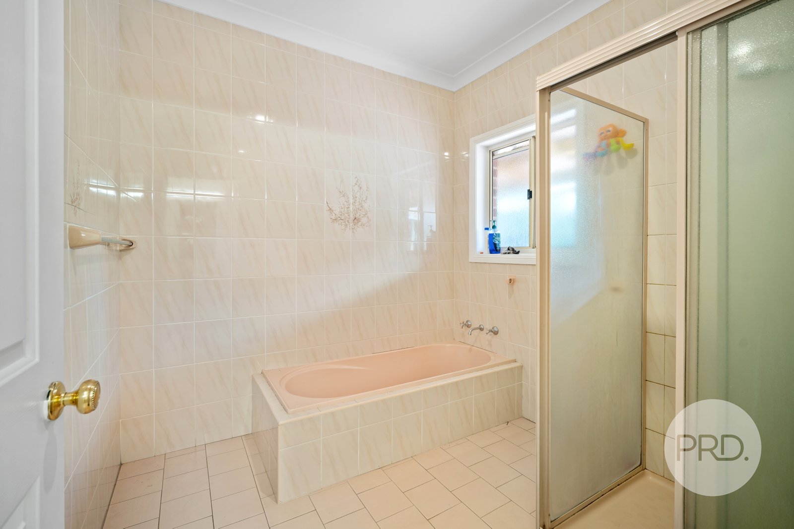 32 Missouri Avenue TOLLAND 14