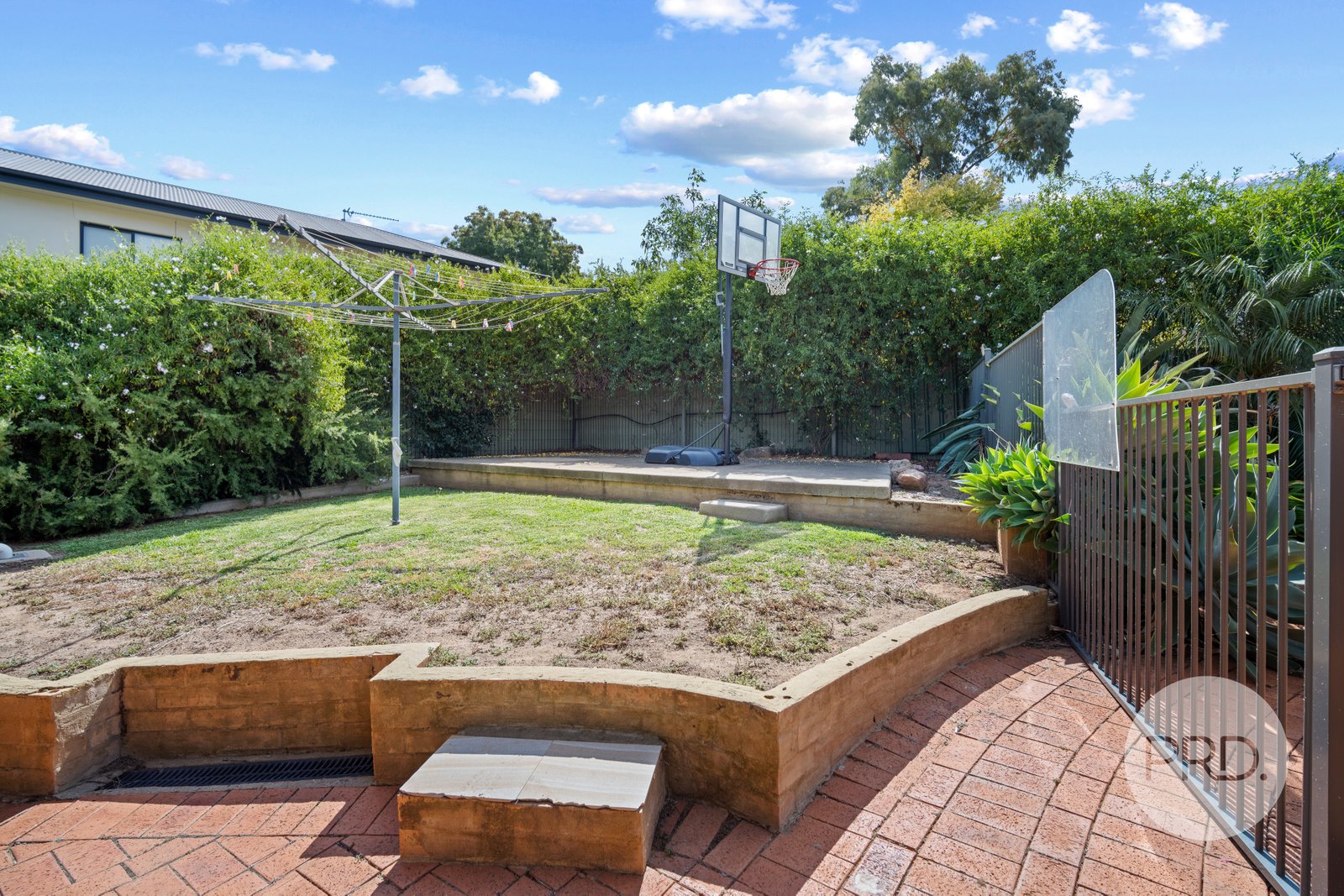 32 Missouri Avenue TOLLAND 18