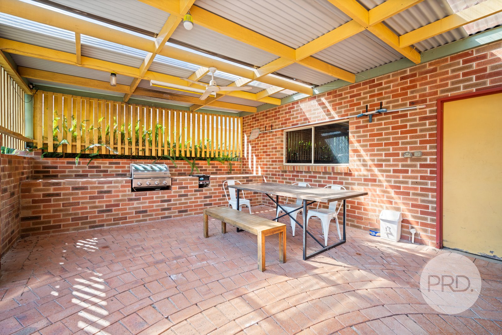 32 Missouri Avenue TOLLAND 20