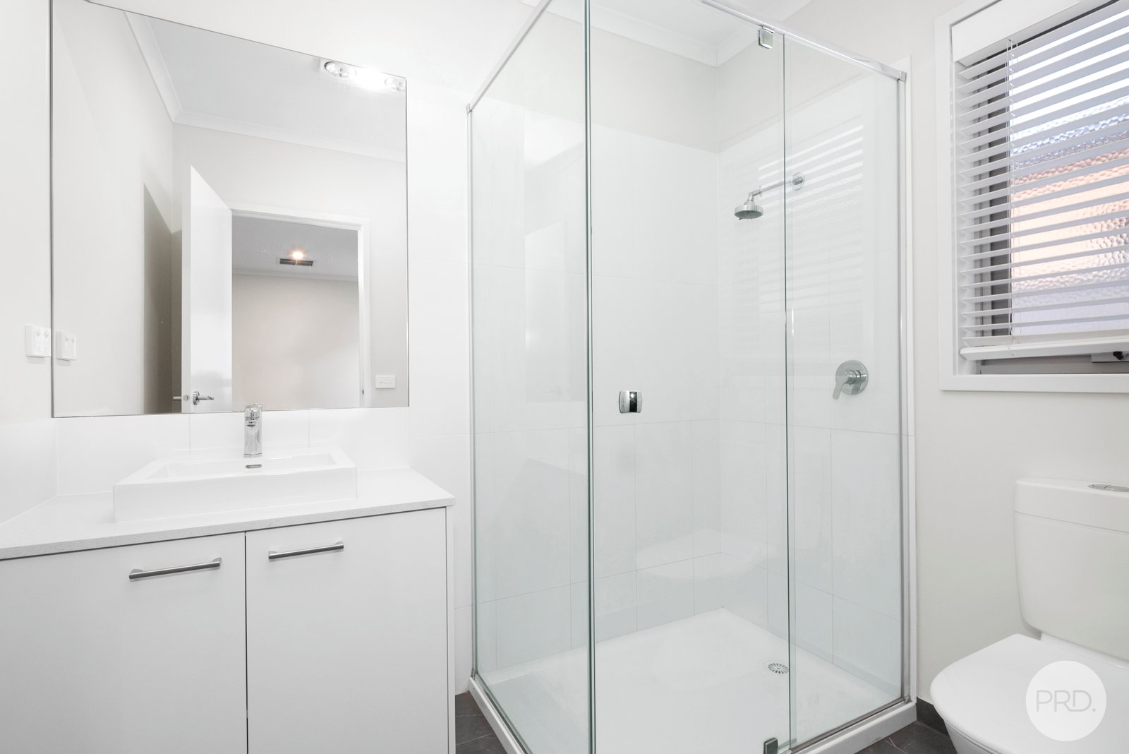 32 Monaghan Terrace ALFREDTON 7