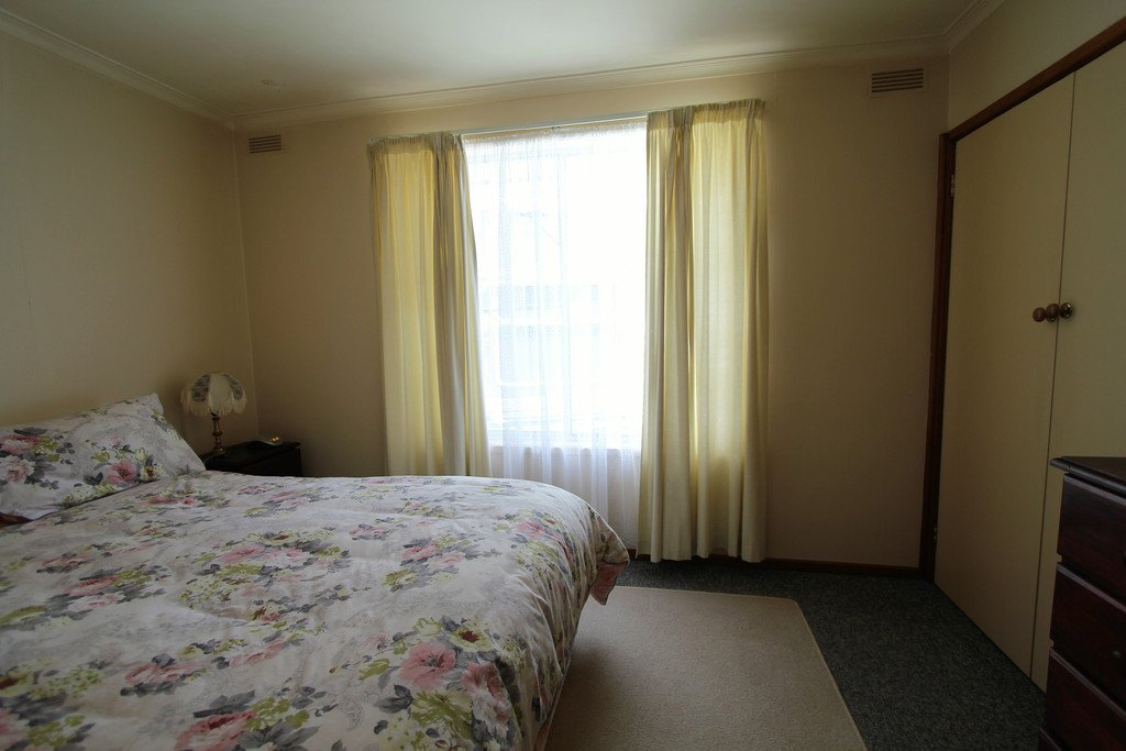 32 Montgomery Street WENDOUREE 6