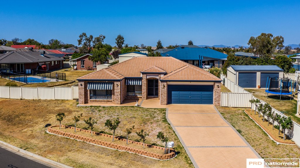 32 Morilla Street TAMWORTH 1
