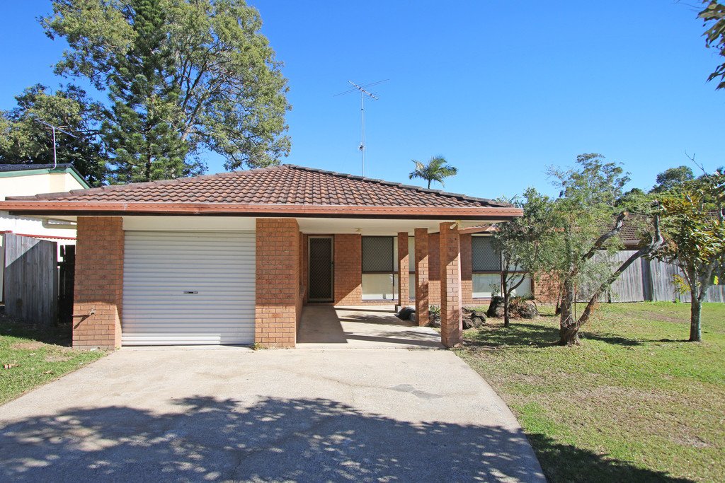 32 Murrumba Drive ASHMORE 1