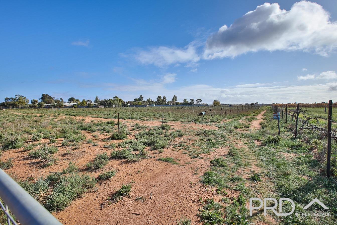 32 Myall Lane MERBEIN 21