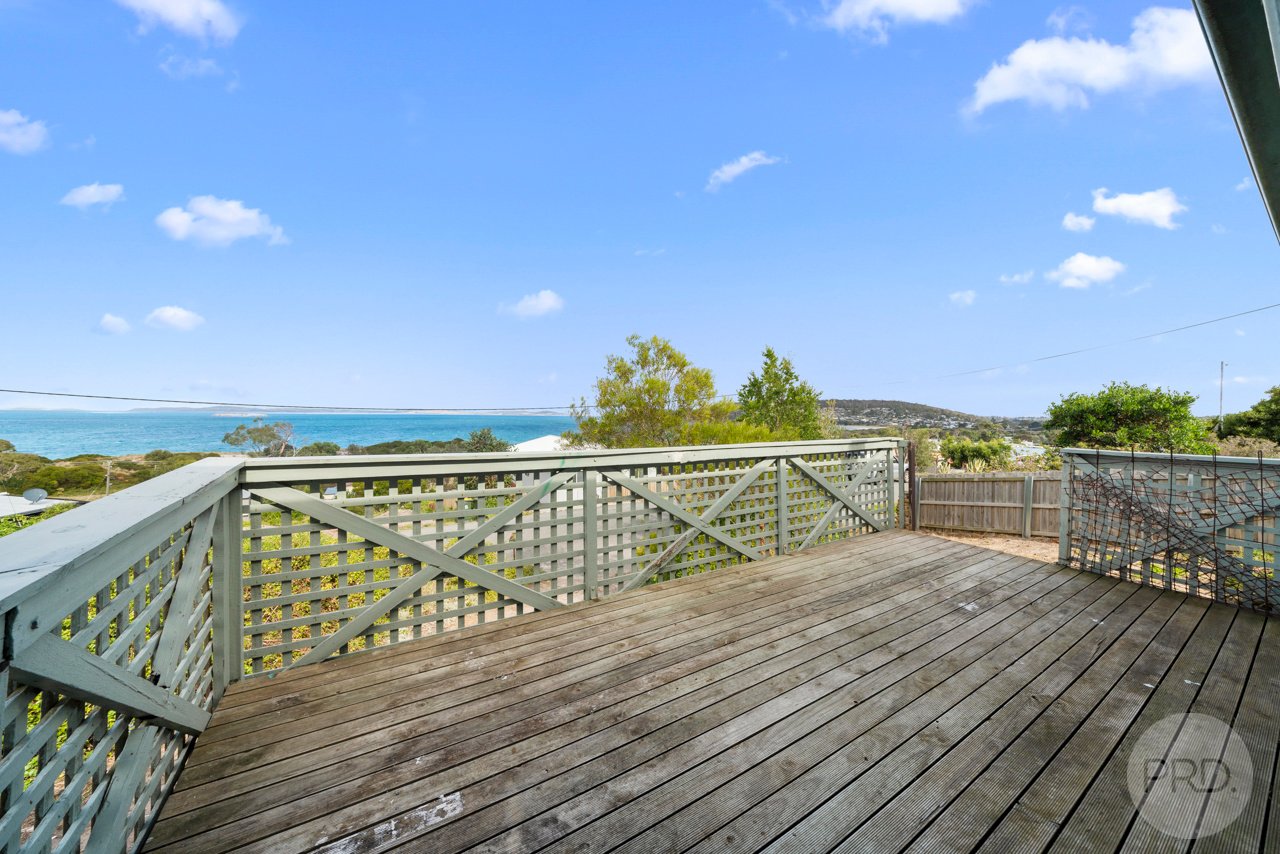 32 Myrica Street PRIMROSE SANDS 8