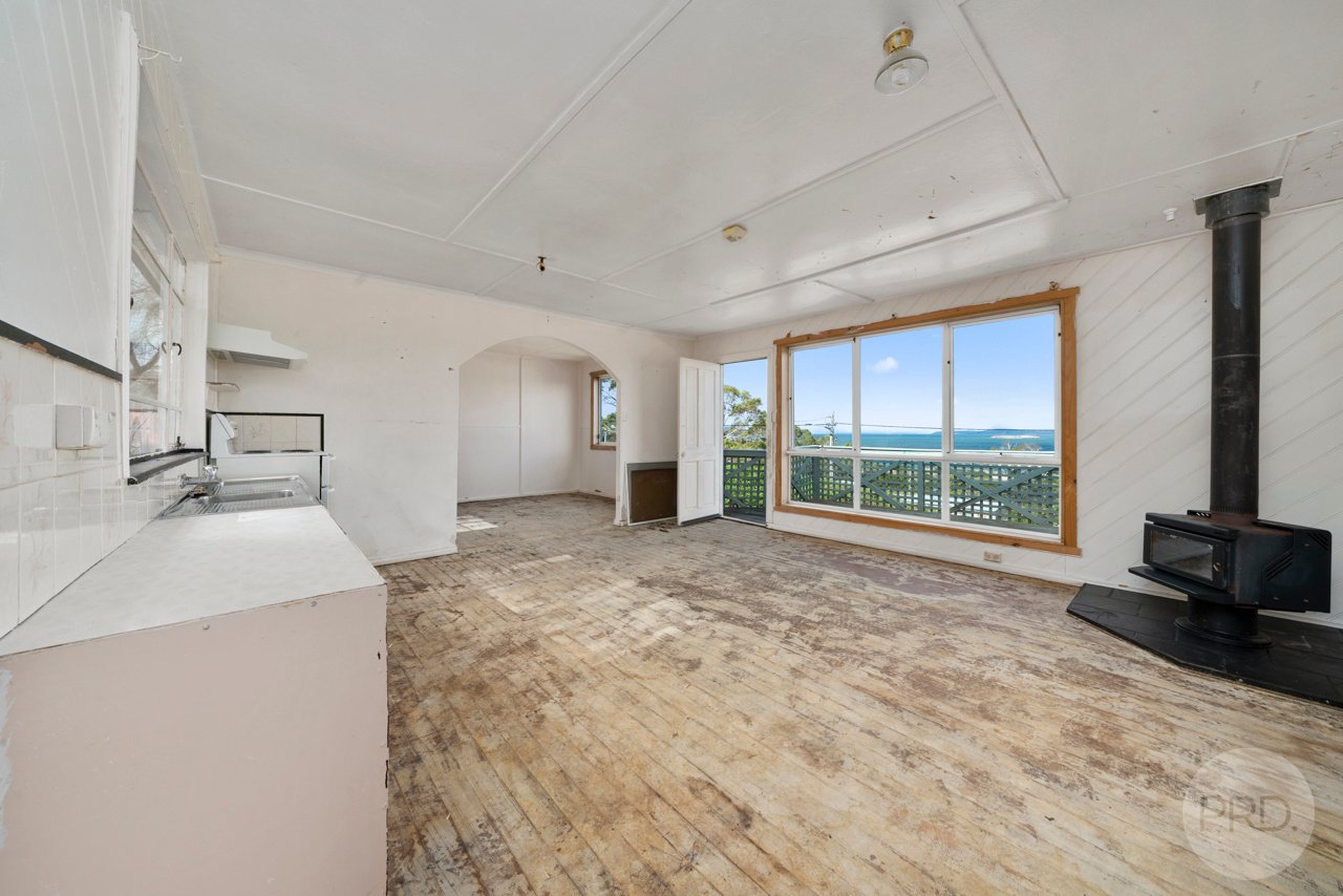 32 Myrica Street PRIMROSE SANDS 9