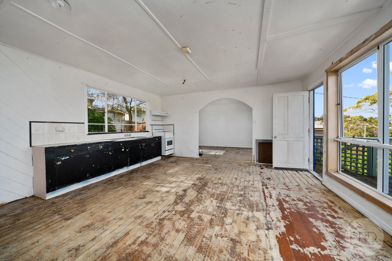 32 Myrica Street PRIMROSE SANDS 12