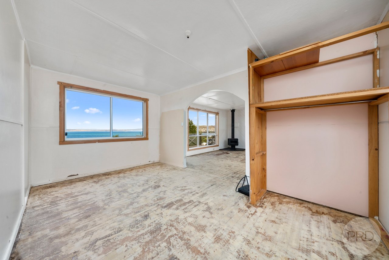 32 Myrica Street PRIMROSE SANDS 13