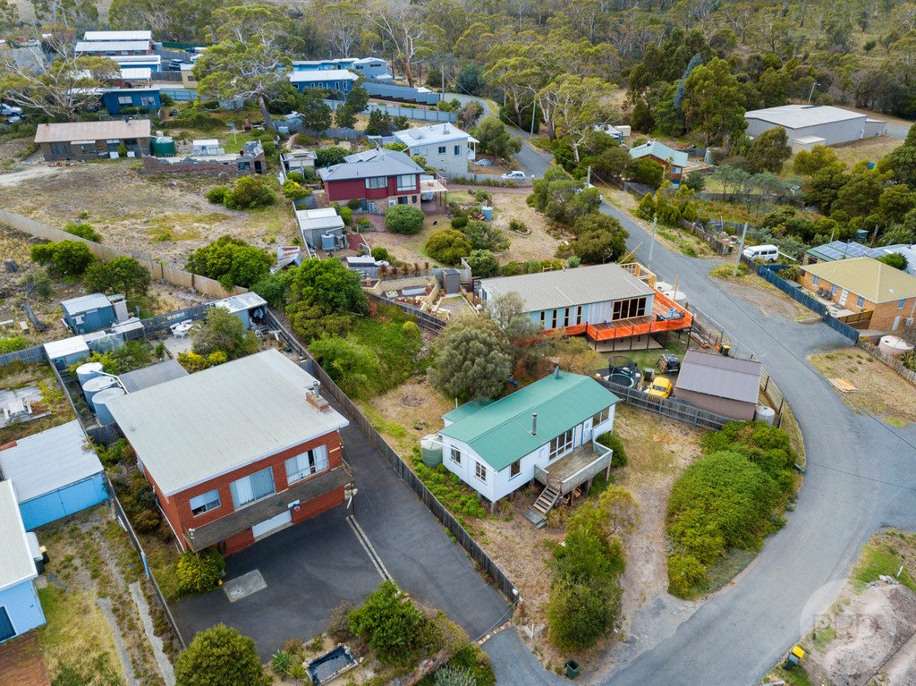 32 Myrica Street PRIMROSE SANDS 24