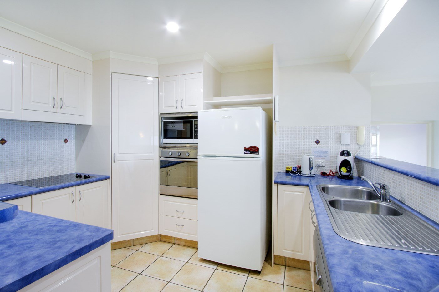 3/2 Nara Ave  AIRLIE BEACH 8