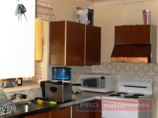 32 Nellis Street BATLOW 13