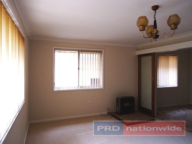 32 Nellis Street BATLOW 15
