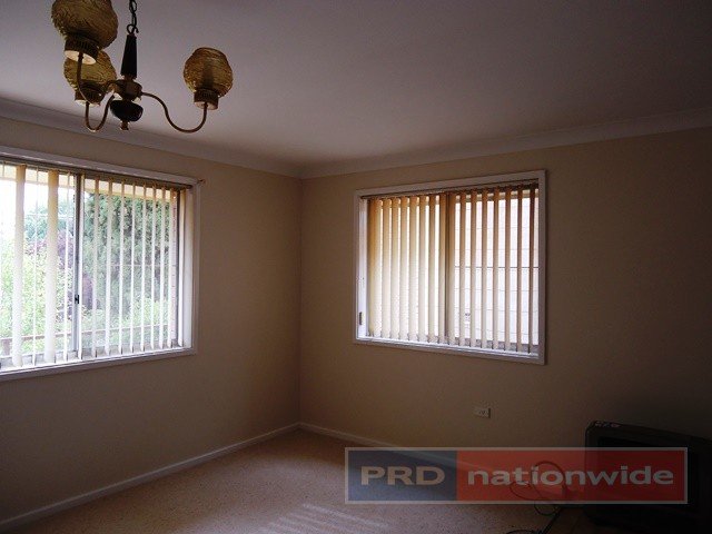 32 Nellis Street BATLOW 19