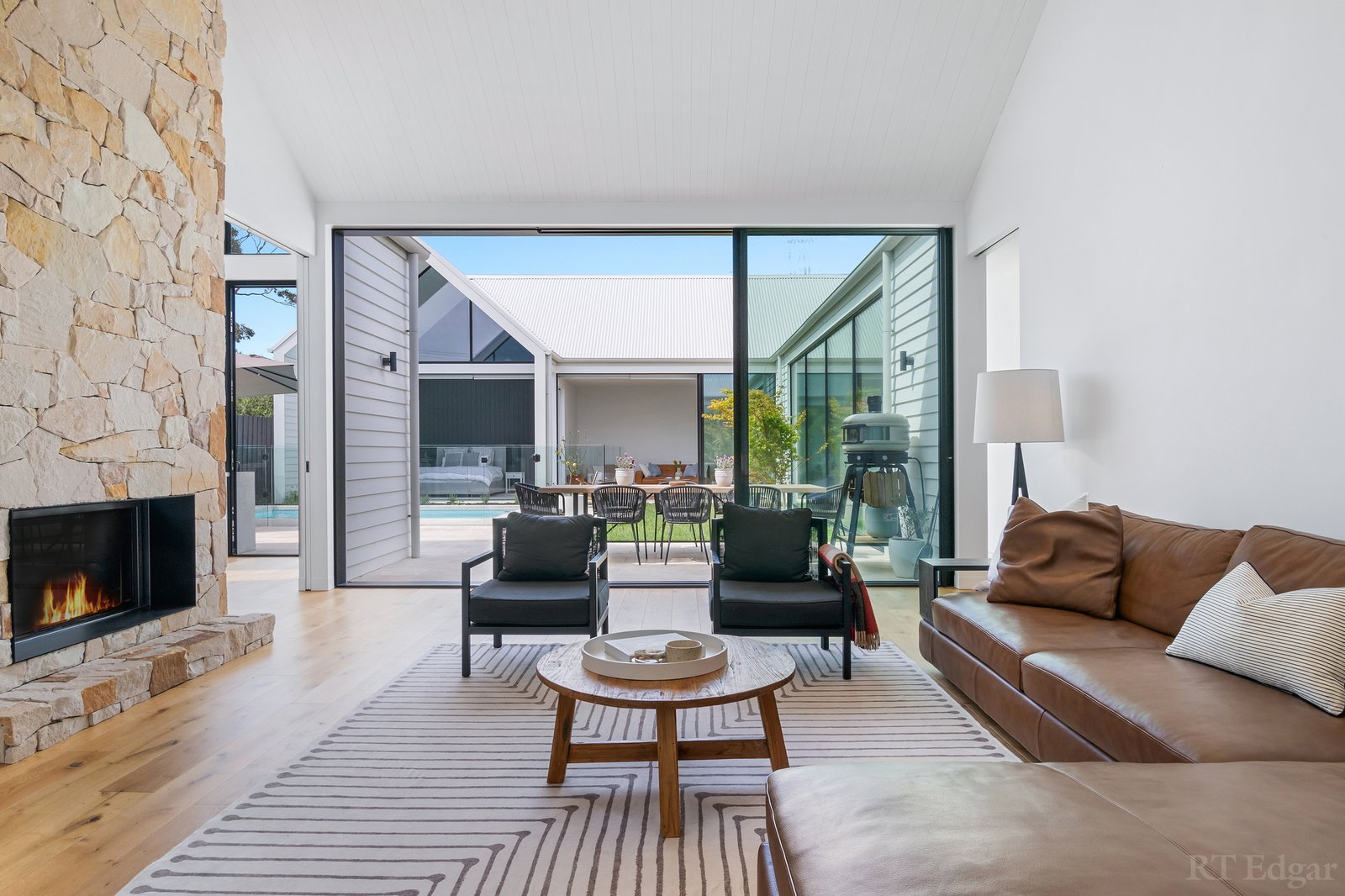 Real Estate and Property in 32 Northcliffe Road, Edithvale, VIC