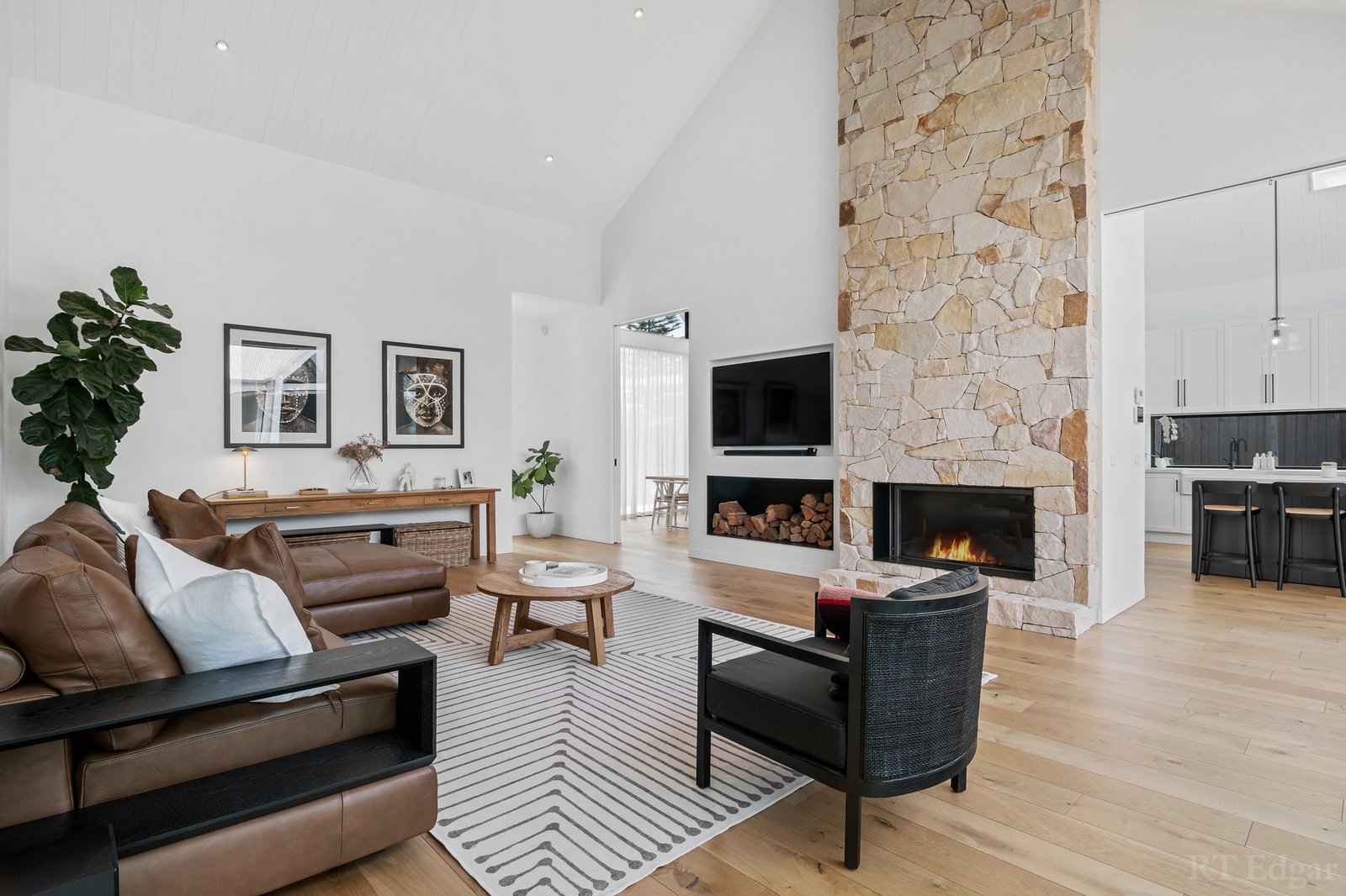 Real Estate and Property in 32 Northcliffe Road, Edithvale, VIC