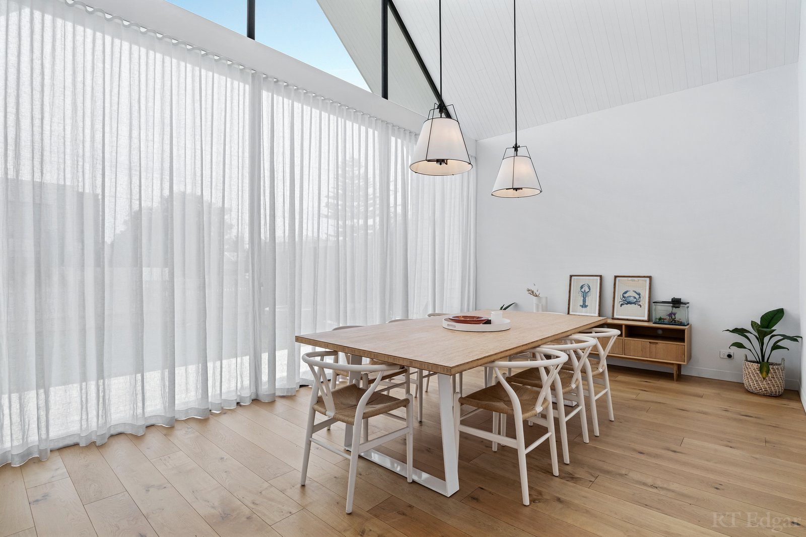 Real Estate and Property in 32 Northcliffe Road, Edithvale, VIC