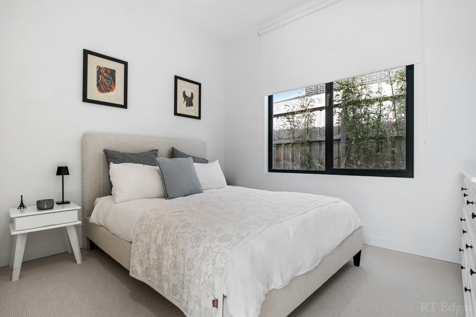 Real Estate and Property in 32 Northcliffe Road, Edithvale, VIC