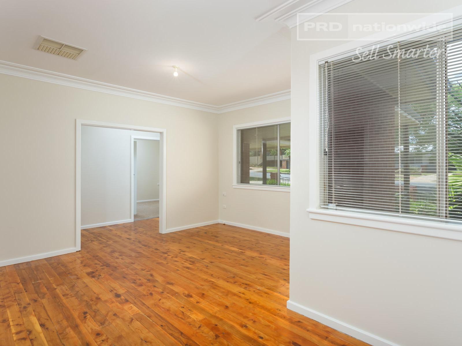 32 Northcott Parade MOUNT AUSTIN 3