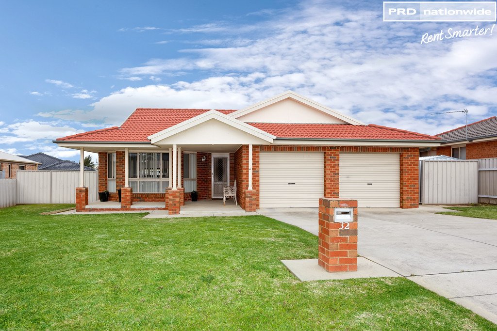 32 Nunkeri Street GLENFIELD PARK 1